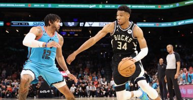 Milwaukee Bucks' Giannis Antetokounmpo drives the ball against Phoenix Suns' Ish Wainright during the second half of the NBA game at Footprint Center, Phoenix, Arizona, U.K., March 14, 2023. (AFP Photo)
