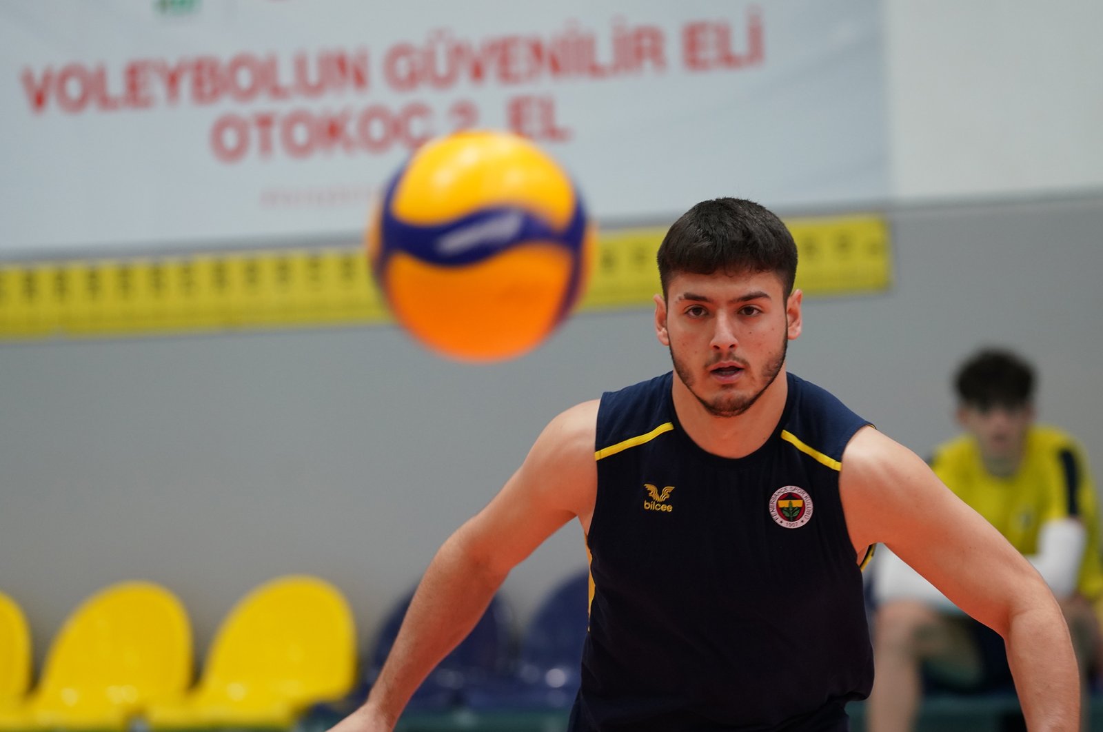 Newly signed Fenerbahçe volleyball player Abdülkadir Terlik trains at Ülker Sports Complex, Istanbul, Türkiye, Feb. 28, 2023. (DHA Photo)