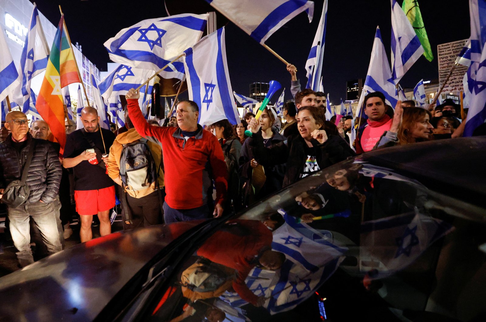 Israelis demonstrate during "Day of Resistance", as Israeli Prime Minister Benjamin Netanyahu&#039;s nationalist coalition government presses on with its contentious judicial overhaul, Tel Aviv, Israel, March 16, 2023. (Reuters Photo)