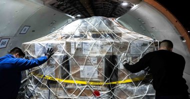 Hungary&#039;s aid for the earthquake victims in Türkiye being loaded onto a plane, in Budapest, Hungary, Mar .16, 2023. (EPA Photo) 