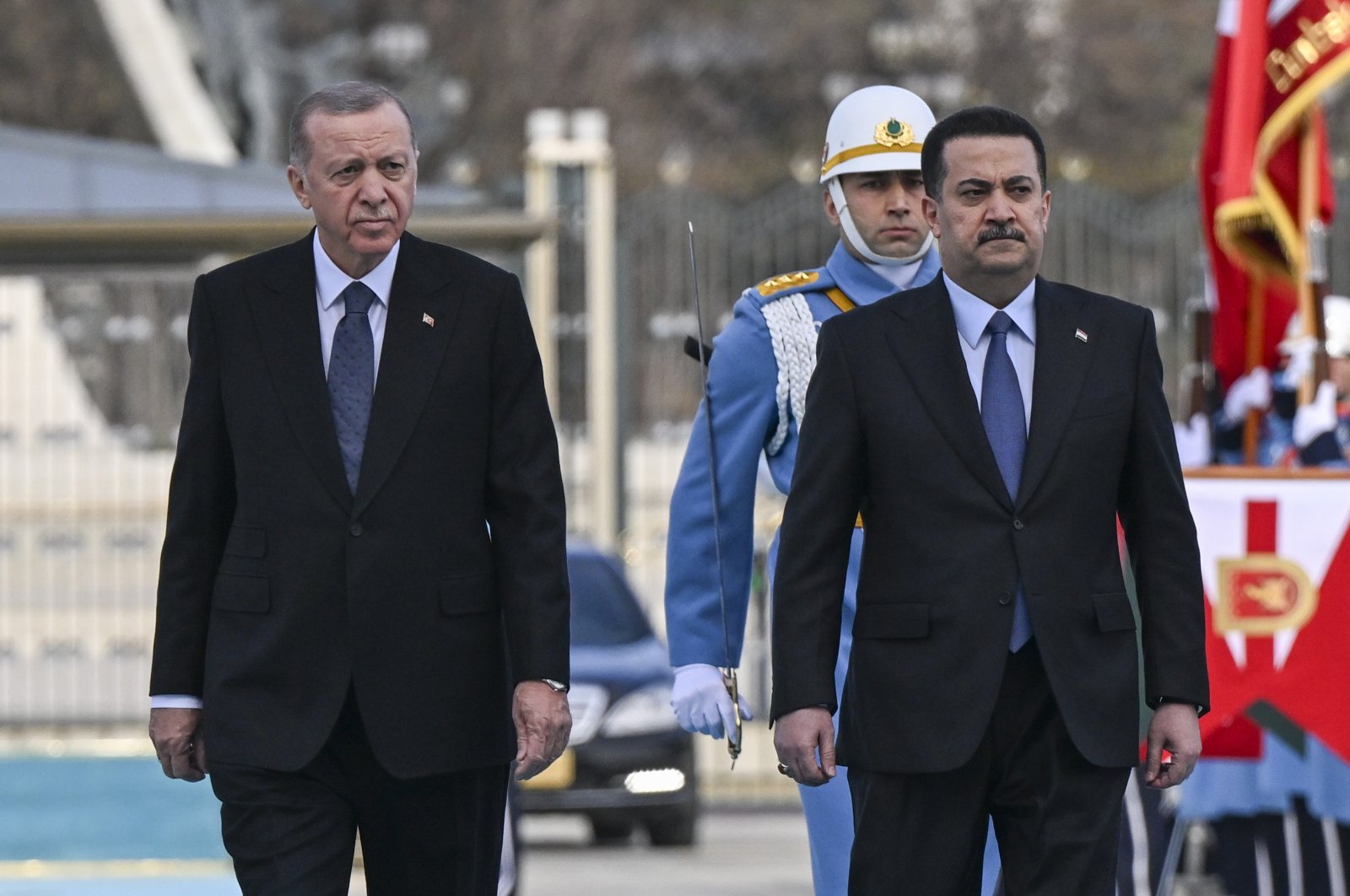 President Recep Tayyip Erdoğan (L) welcomes Iraqi Prime Minister Mohammed Shia al-Sudani at the Presidential Complex, in the capital Ankara, Türkiye, March 21, 2023. (AA Photo)