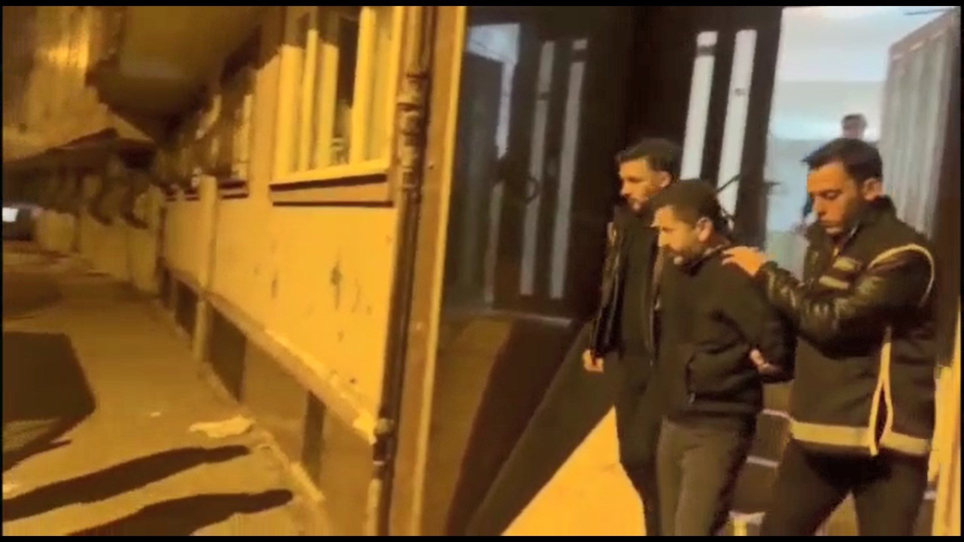 21 captured in operations against FET&Ouml; in T&uuml;rkiye