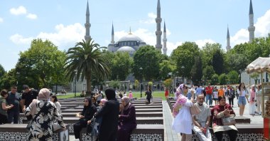 Tourists enjoy a sunny day in the historic Sultanahmet neighborhood in Istanbul, Türkiye, June 27, 2022. (Reuters Photo)