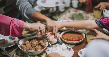 One should maintain their weight through Ramadan dieticians urge. (Getty Images Photo)