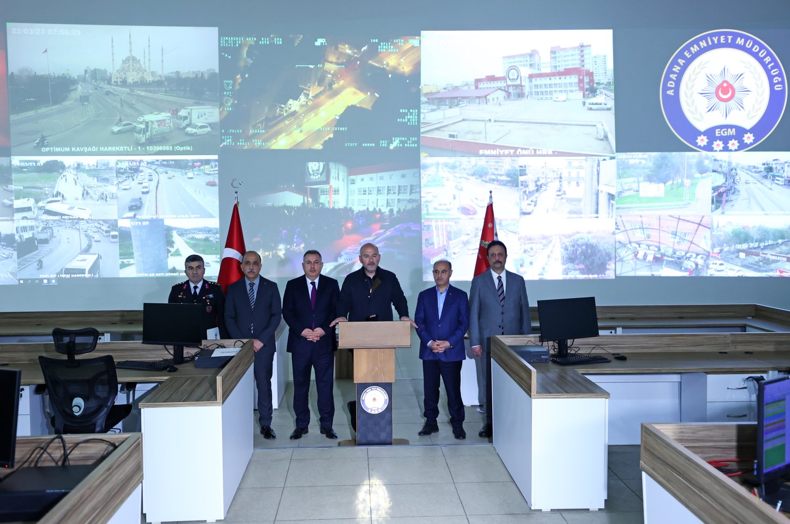 Operasi anti-narkotika ‘Rooting Out’ menahan 212 tersangka di Adana: Soylu