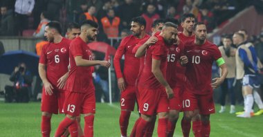 Türkiye&#039;s Ozan Kabak celebrates after making it 1-0 during an international friendly against Scotland at Diyarbakir Stadium, Diyarbakır, Türkiye, Nov. 16, 2022. (Getty Images Photo)