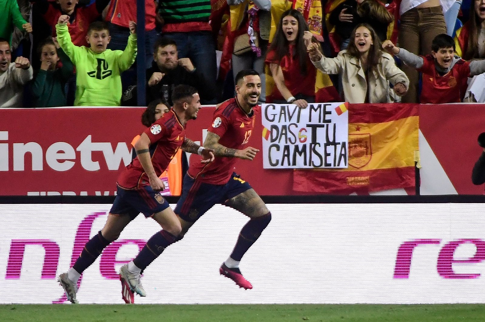 Spain forward Joselu (R) celebrates scoring in a UEFA Euro 2024 qualifier against Norway, Malaga, Spain, March 25, 2023. (AFP Photo)
