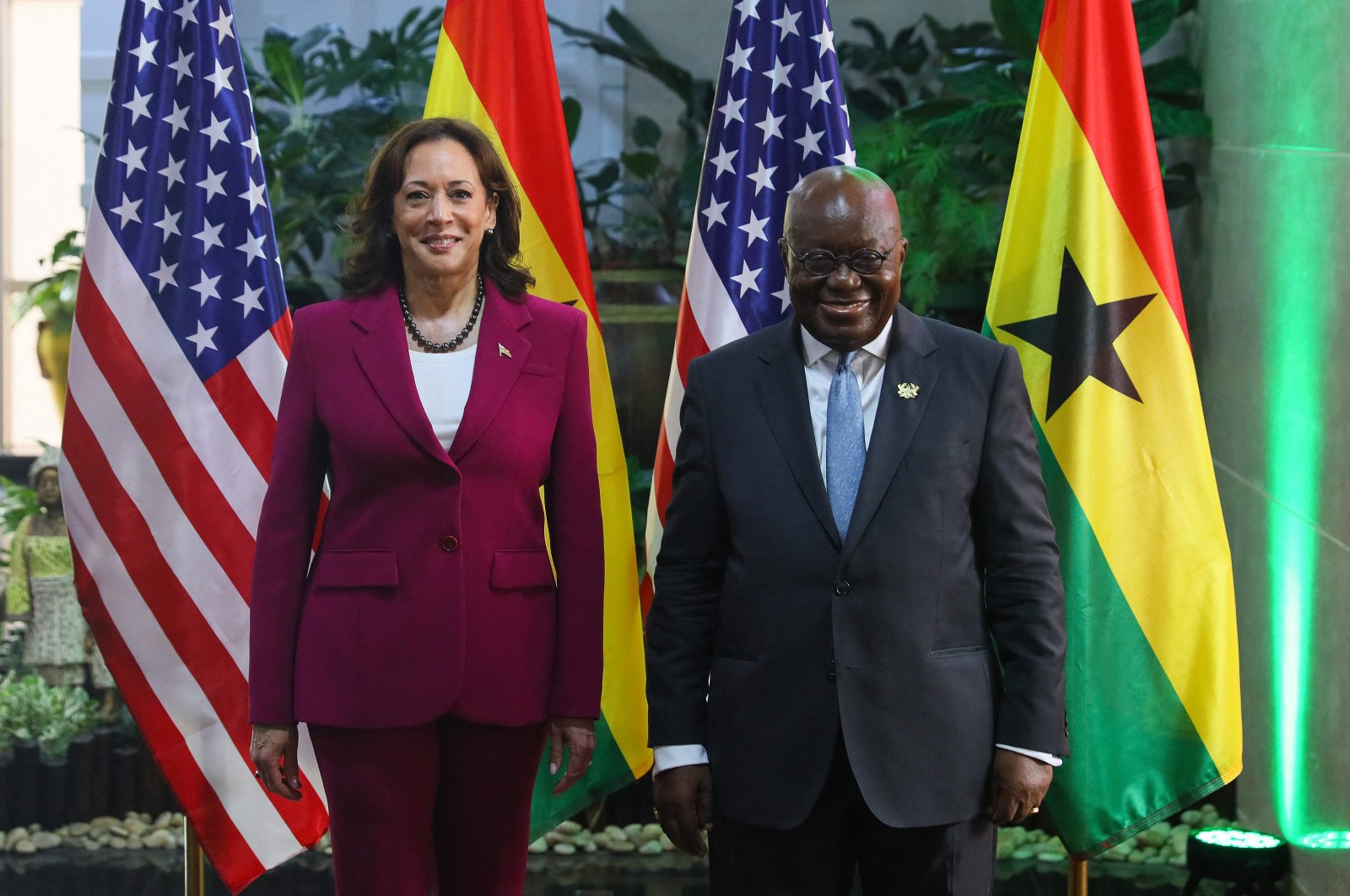 U.S. Vice President Kamala Harris (L) poses for a portrait with President of Ghana Nana Akufo-Addo (R) in Accra, Ghana, March 27, 2023. (AFP Photo)