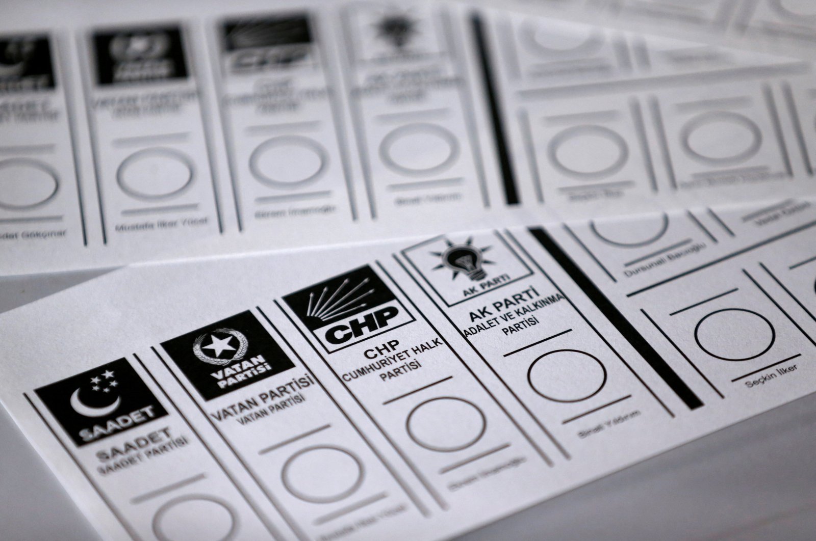 Ballot papers are seen at a polling station during a mayoral election re-run in Istanbul, Türkiye, June 23, 2019. (Reuters File Photo)