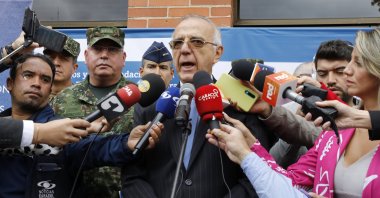 Colombian Defense Minister Ivan Velasquez (Center) speaks to the press after a discussion on the opportunities and prospects for the Public Force given the recommendations of the Final Report of the Truth Commission, in Bogota, Colombia, March 29, 2023. (EPA Photo)