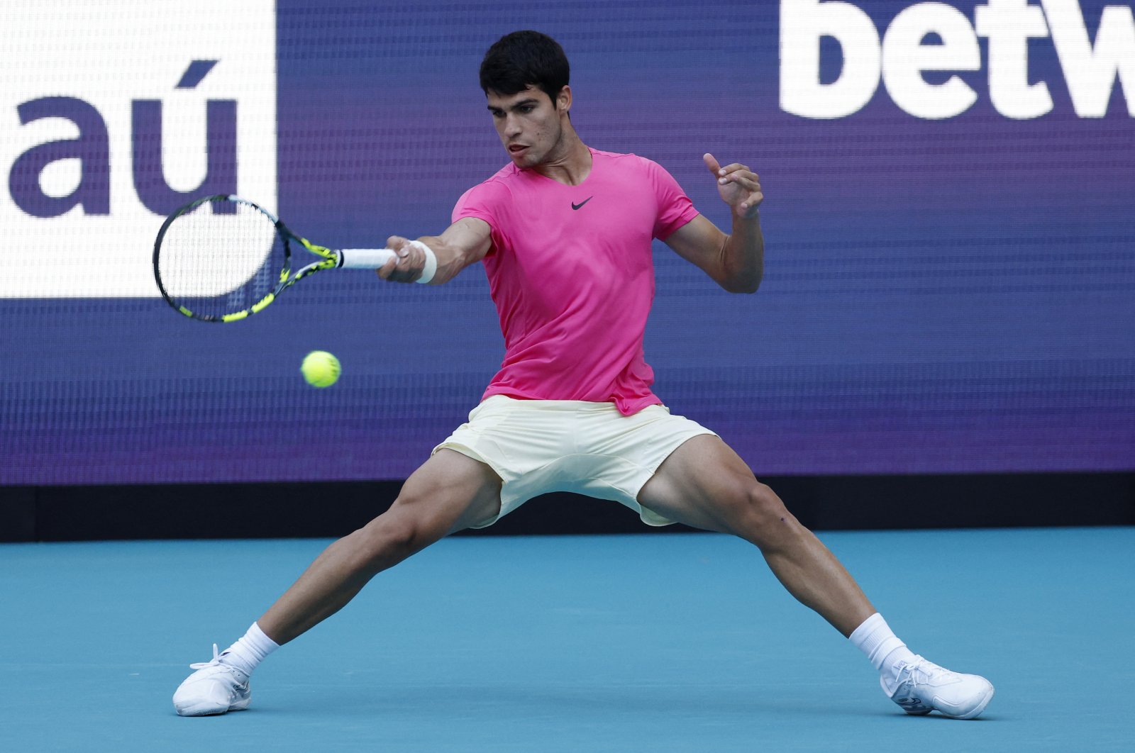 Spain&#039;s Carlos Alcaraz hits a forehand against USA&#039;s Tommy Paul on day 9 of the Miami Open at Hard Rock Stadium, Miami, US, March 28, 2022. (Reuters Photo)