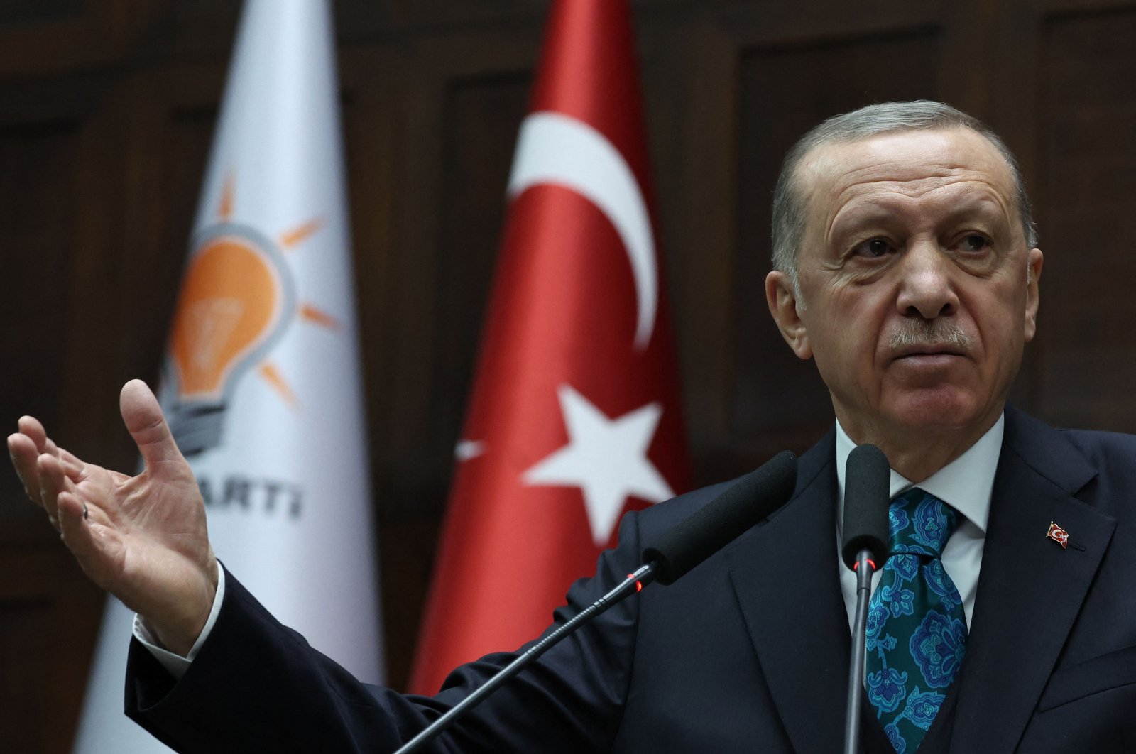 Türkiye untuk memotong listrik, harga gas, menaikkan upah minimum: Erdoğan
