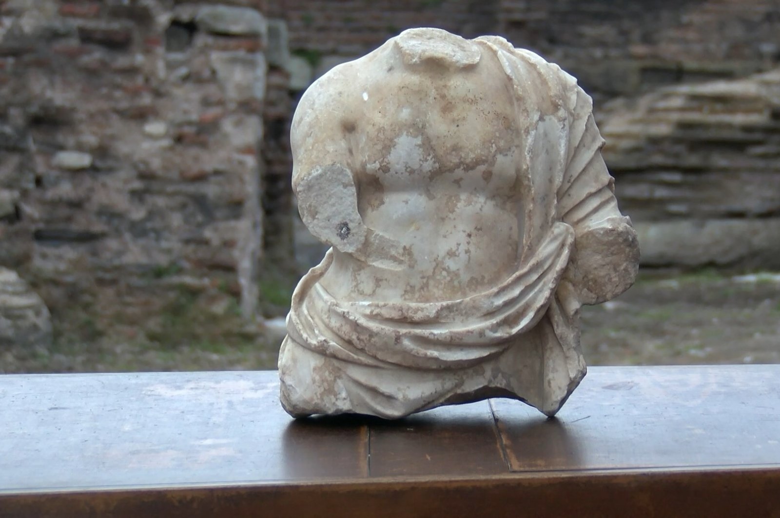 The statue thought to belong to the Roman period was discovered in Istanbul, Türkiye, April 3, 2023. (DHA Photo)
