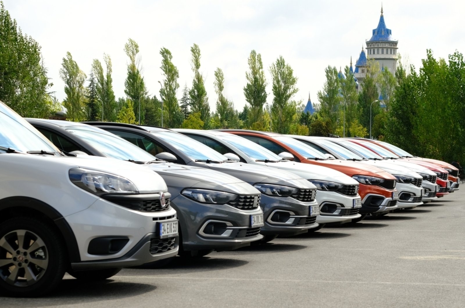 Sektor otomotif Turki mencatat rekor penjualan Q1 Maret