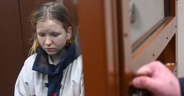 Darya Trepova, charged with terrorism over the April 2 bomb blast in a cafe in St. Petersburg that killed military blogger Vladlen Tatarsky, aka Maxim Fomin, attends her remand hearing at the Basmanny district court, Moscow, Russia, April 4, 2023. (AFP Photo)
