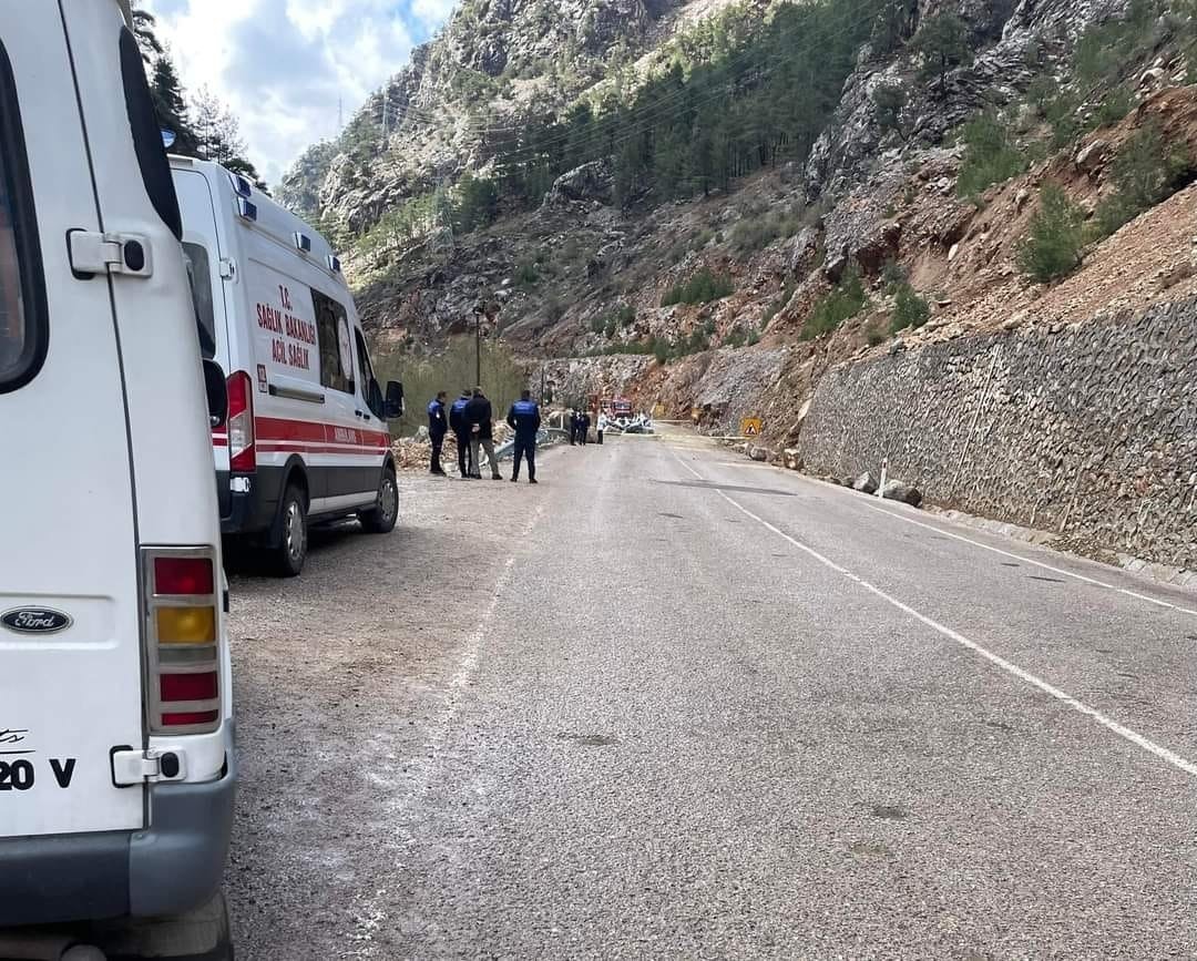 Ambulances are seen at the scene were the accident occurred, Adana, southern Türkiye, April 6, 2023. (IHA Photo)