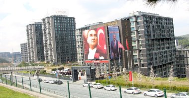 A view of the building where CHP Istanbul offices are located, in Istanbul, Türkiye, Apr. 6, 2023. (DHA Photo) 
