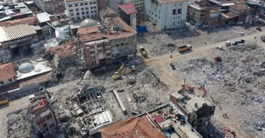 An aerial view shows buildings destroyed after the Feb. 6 earthquakes, Malatya, Türkiye, April 4, 2023. (AA Photo)