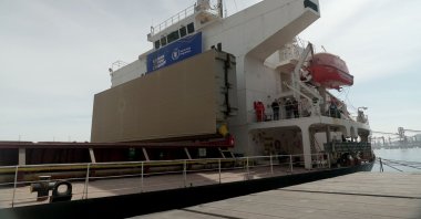 The bulk carrier Negmar Cicek is loaded with grain in the Black Sea port of Chornomorsk, Odessa region, Ukraine, March 24, 2023. (AFP Photo)