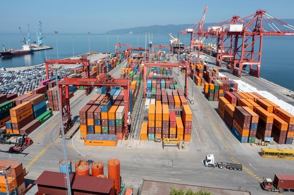 Containers waiting to be loaded onto a ship sit at a port in Gemlik, Bursa, Türkiye, March 3, 2023. (Shutterstock Photo)