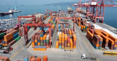 Containers waiting to be loaded onto a ship sit at a port in Gemlik, Bursa, Türkiye, March 3, 2023. (Shutterstock Photo)
