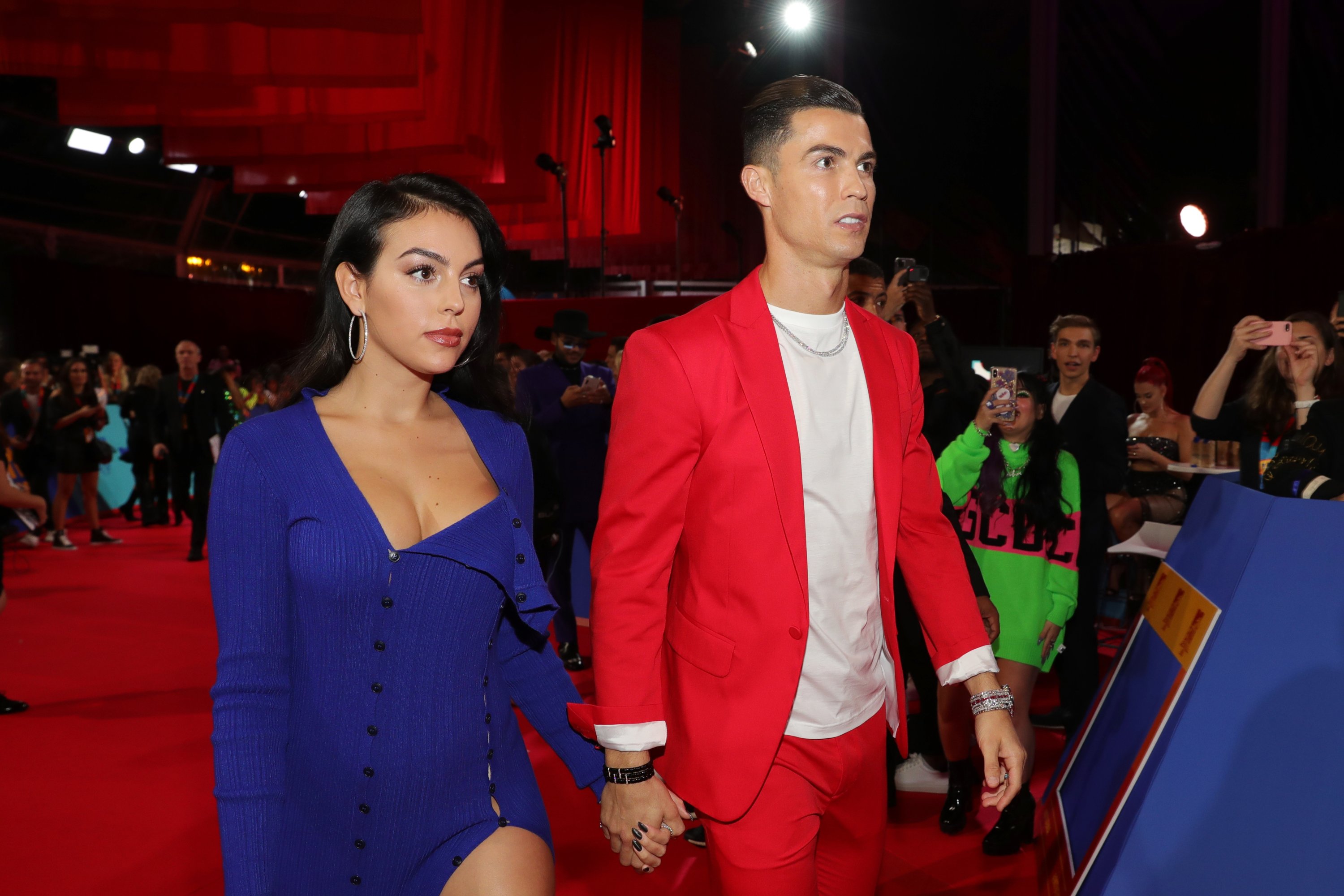 Trouble in paradise: Ronaldo angry with Georgina's behavior | Daily Sabah