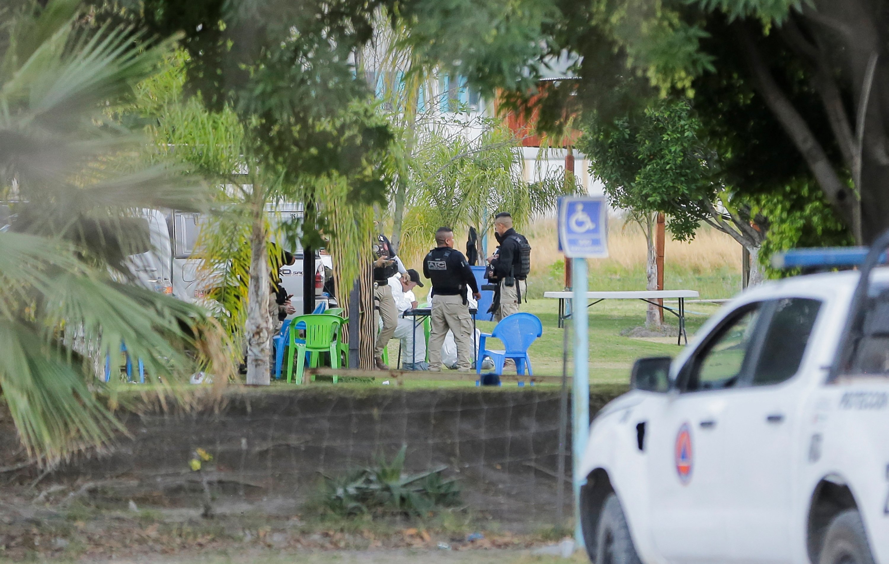 Child among 7 killed as gunmen shoot up central Mexico resort | Daily Sabah