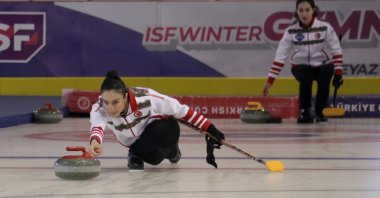 Türkiye's women's curling national team members during training, Erzurum, Türkiye, April 18, 2023. (AA Photo)