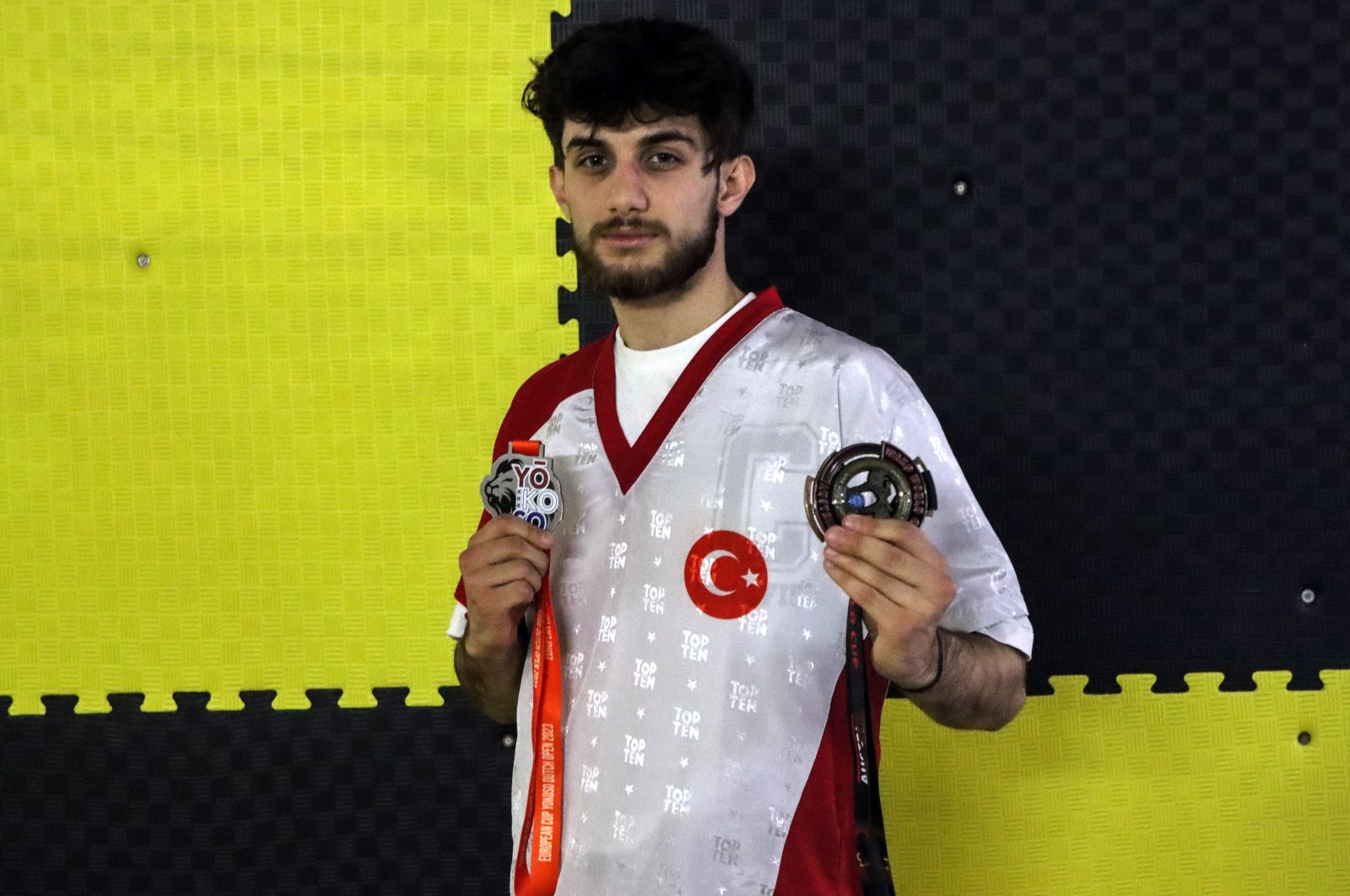 Kickboxer Turki berjaya di panggung dunia setelah trauma gempa