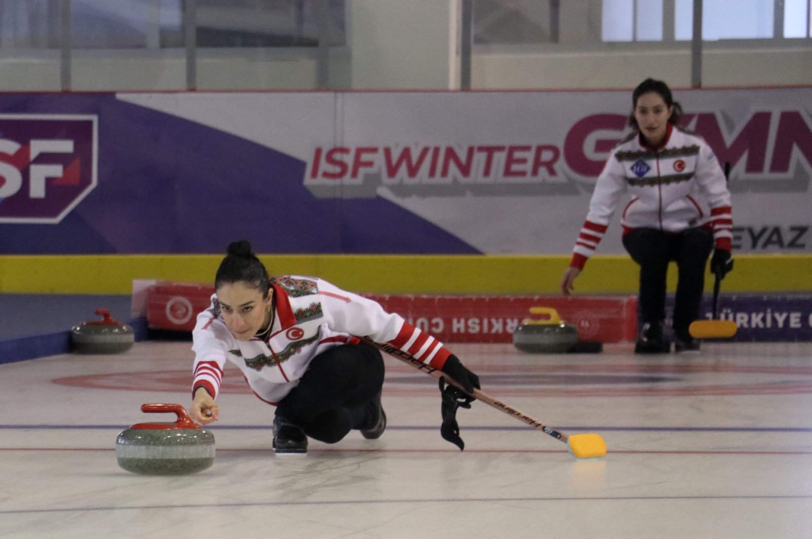 Tim curling putri Türkiye mengincar Olimpiade setelah finis 8 besar