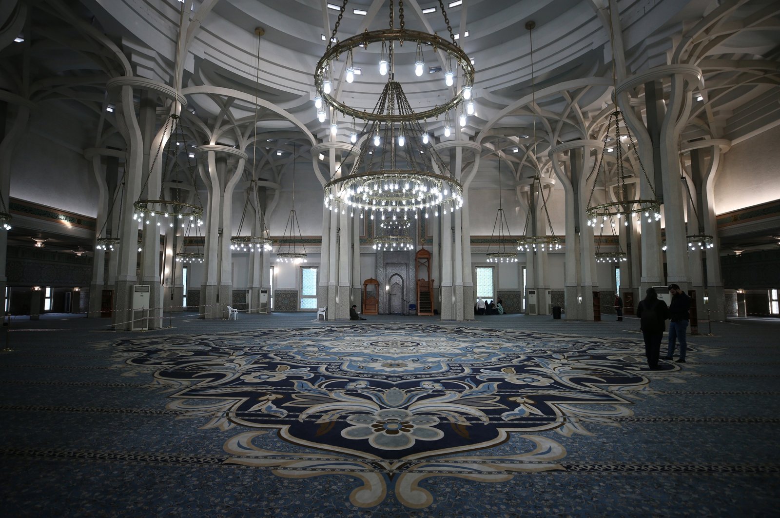 Masjid Agung Roma menunggu Muslim Italia untuk sholat Idul Fitri