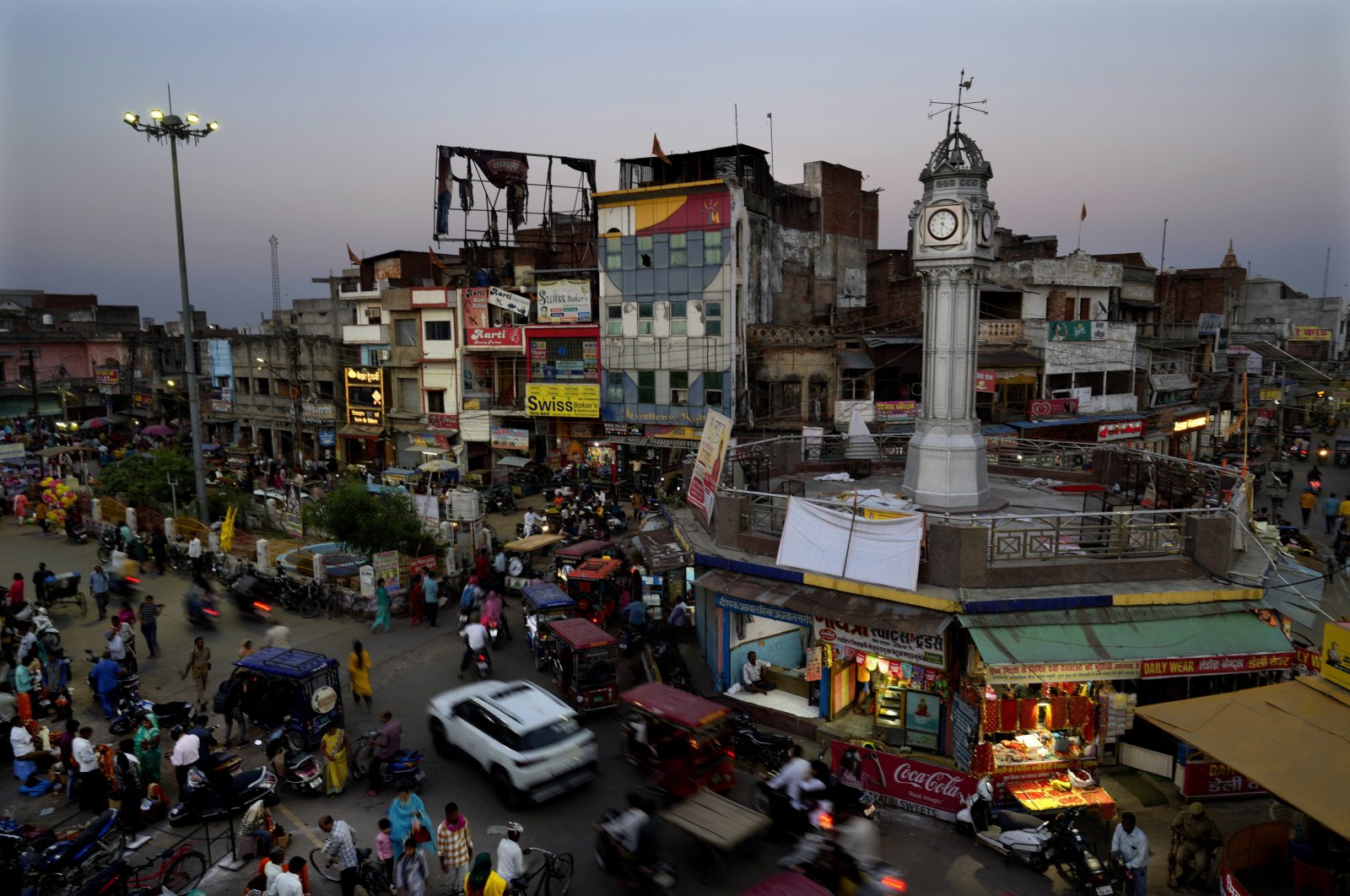 Pernah menjadi titik panas, Ayodhya menandai perpecahan agama yang melebar di India