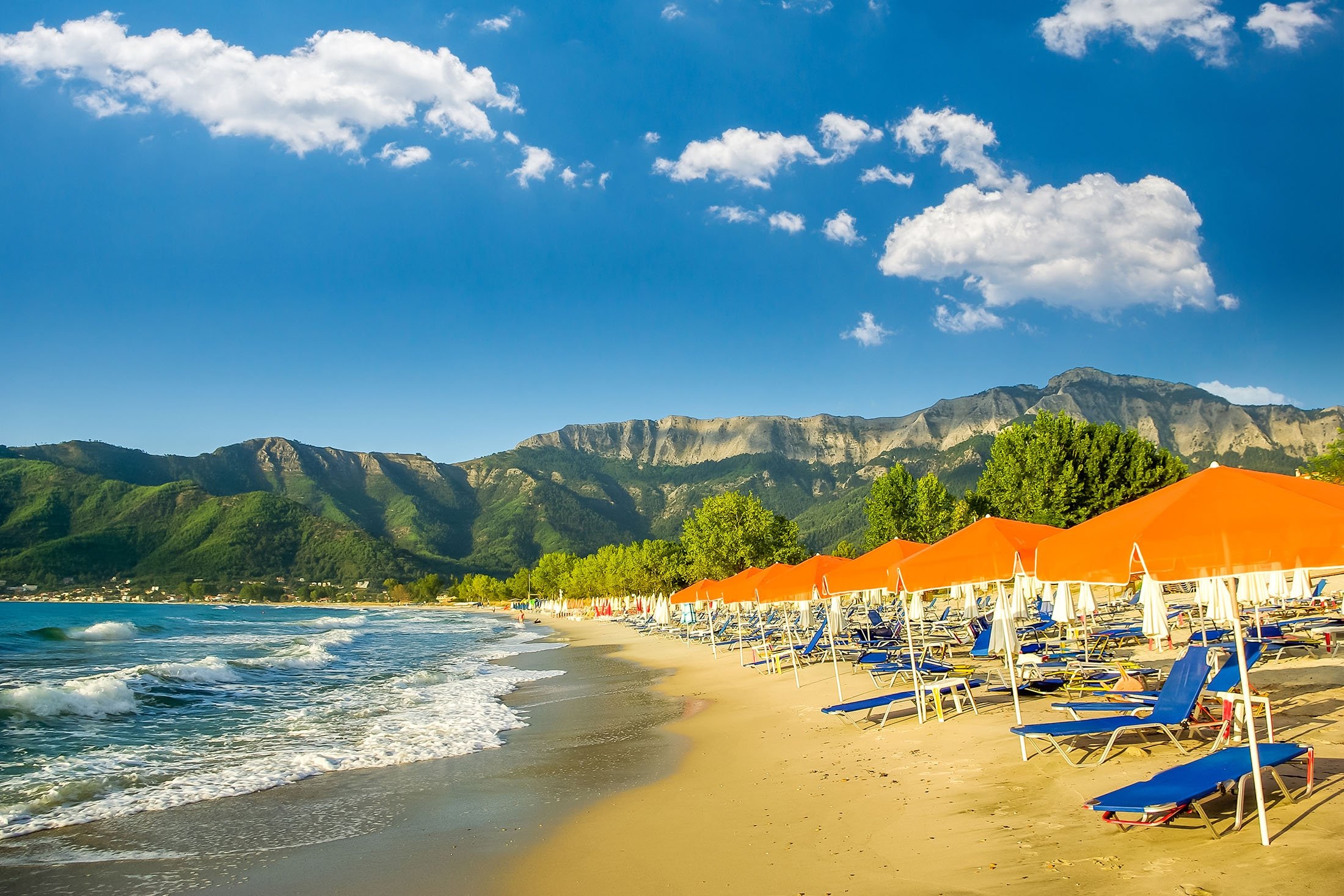 Pantai Psili Ammos di pulau Thasos, Yunani.  (Foto Shutterstock)