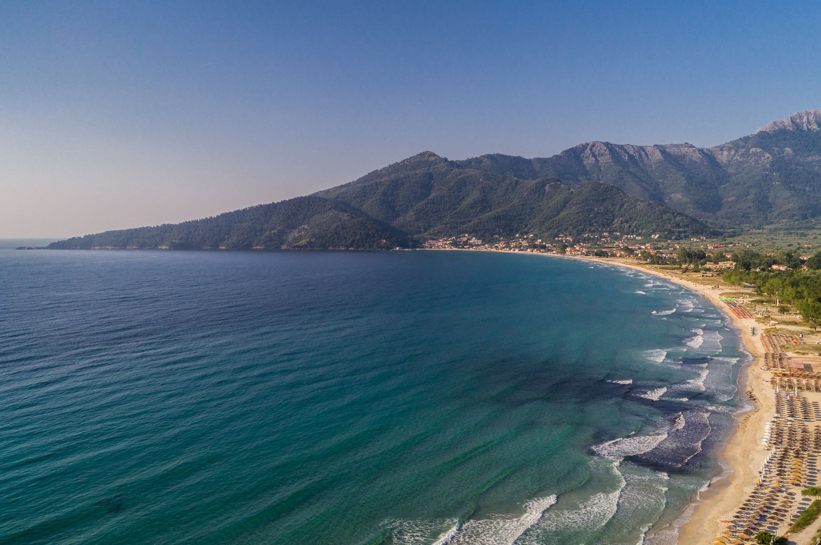 Tur yang mempesona di sepanjang Mediterania, pantai Aegean: Thasos
