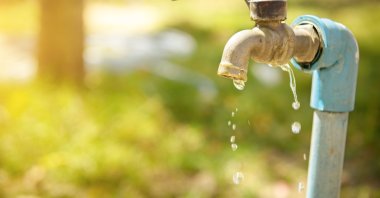 Forty percent of Türkiye's freshwater flow is wasted due to widespread leakage-related issues. (Shutterstock Photo)