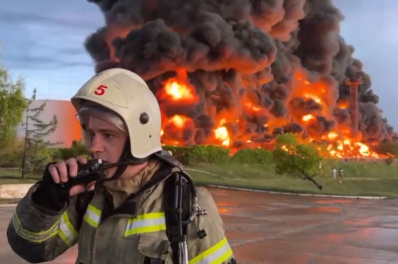 Kebakaran di depot bahan bakar Krimea setelah serangan pesawat tak berawak Ukraina: Rusia