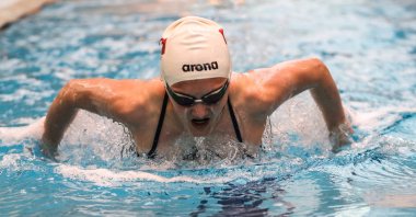 Turkish modern pentathlete Eda Özrodop during swimming practice, Ankara, Türkiye, April 27, 2023. (AA Photo)