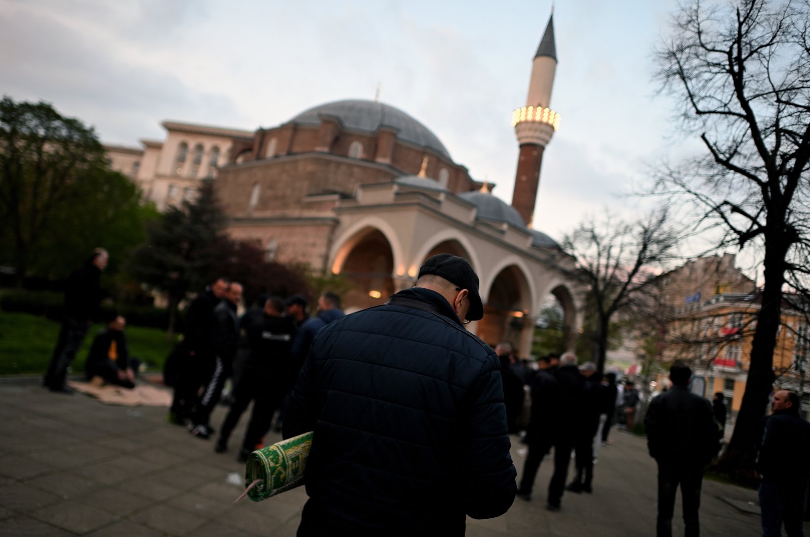 A Bulgarian man of Turkish descent takes part in Ramadan Bayram prayers outside Banya Bashi Mosque in downtown Sofia, Bulgaria, April 21, 2023. (EPA Photo)