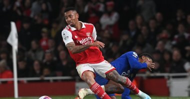 Arsenal&#039;s Gabriel Jesus (L) and Chelsea&#039;s Wesley Fofana (R) in action during the English Premier League match, London, U.K., May 2, 2023. (EPA Photo)