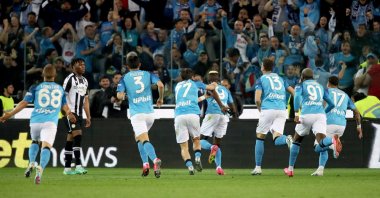 Victor Osimhen (C) celebrates after scoring the 1-1 goal during the Italian Serie A football match between Udinese Calcio and SSC Napoli at the Friuli – Dacia Arena stadium in Udine, Italy, May 4, 2023. (EPA Photo)