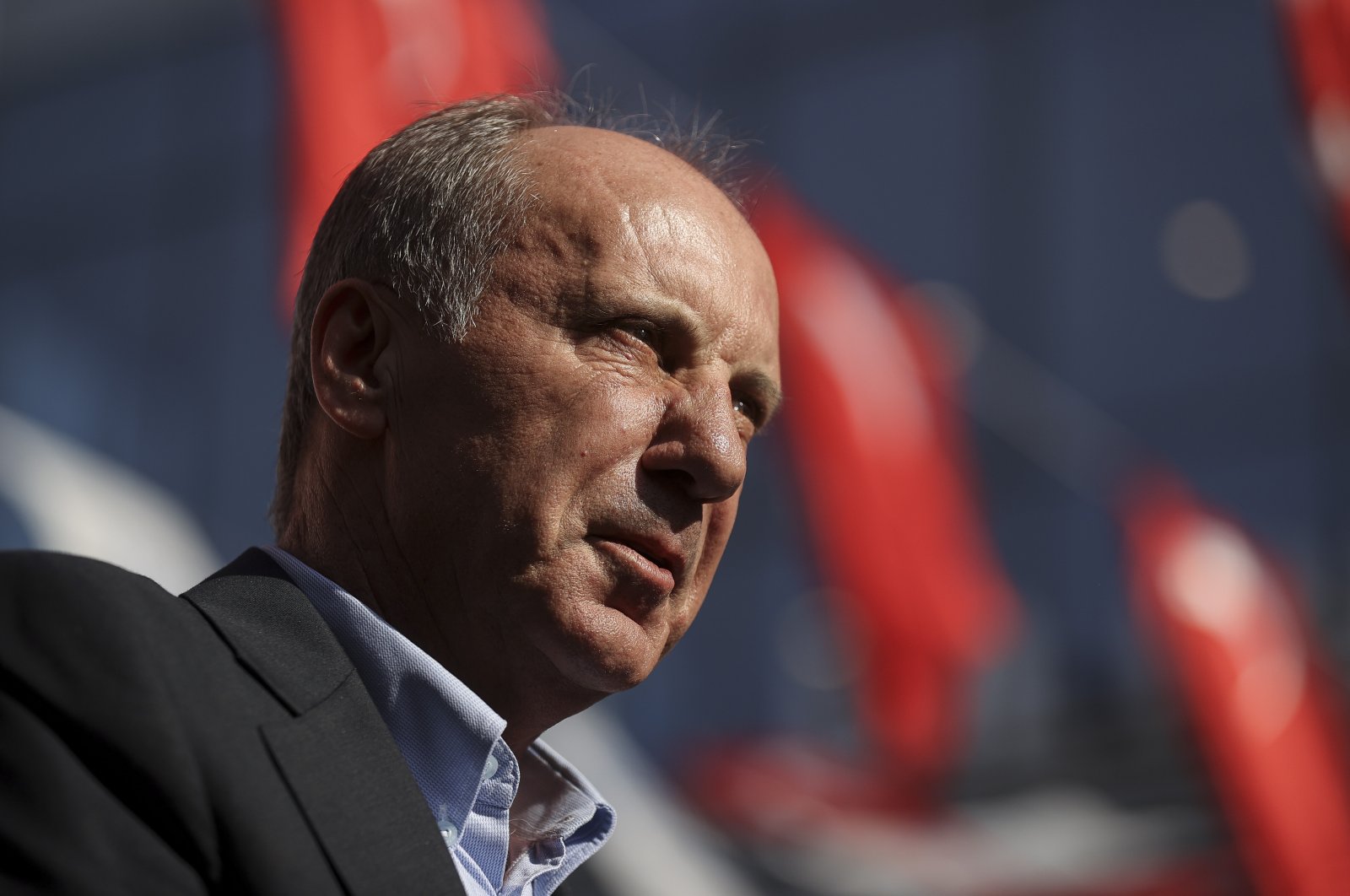 Muharrem Ince, the chairperson of the Homeland Party (MP) and presidential candidate, speaks to the public in Ümraniye district, Istanbul, Türkiye, April 30, 2023 (AA Photo)
