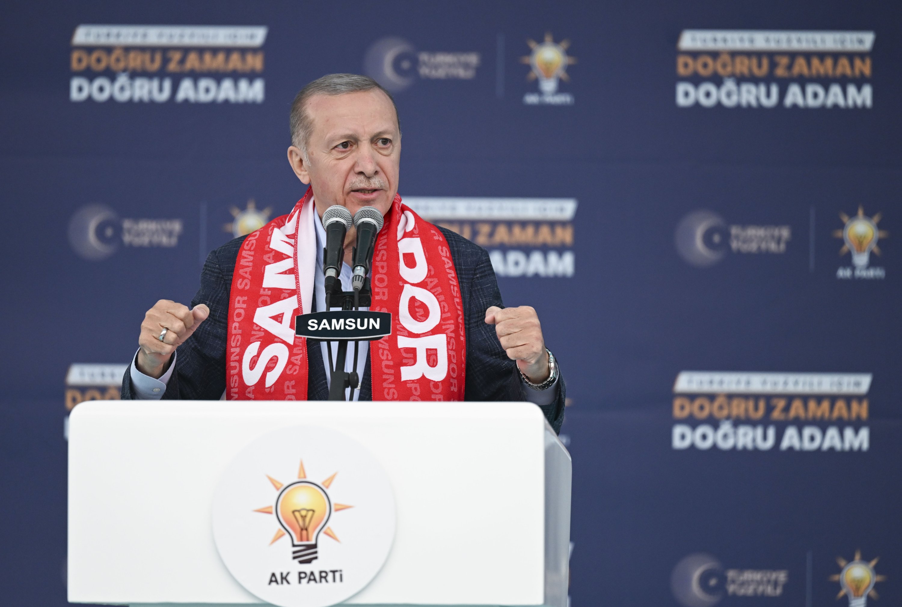 Erdoğan slams Economist cover 'threatening Turkish nation's will 