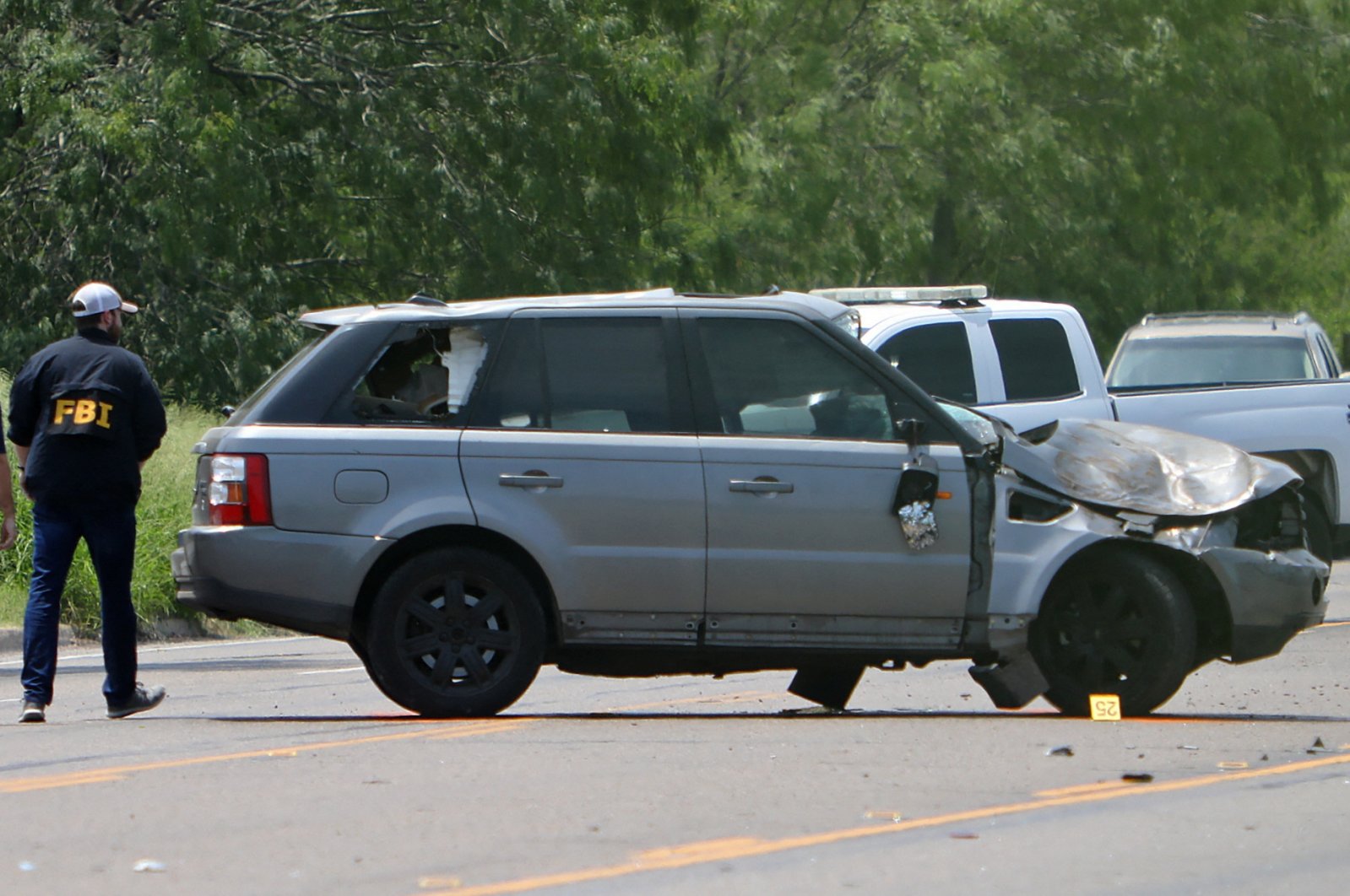 Mobil menabrak kelompok yang membunuh 8 orang di dekat pusat migran Texas
