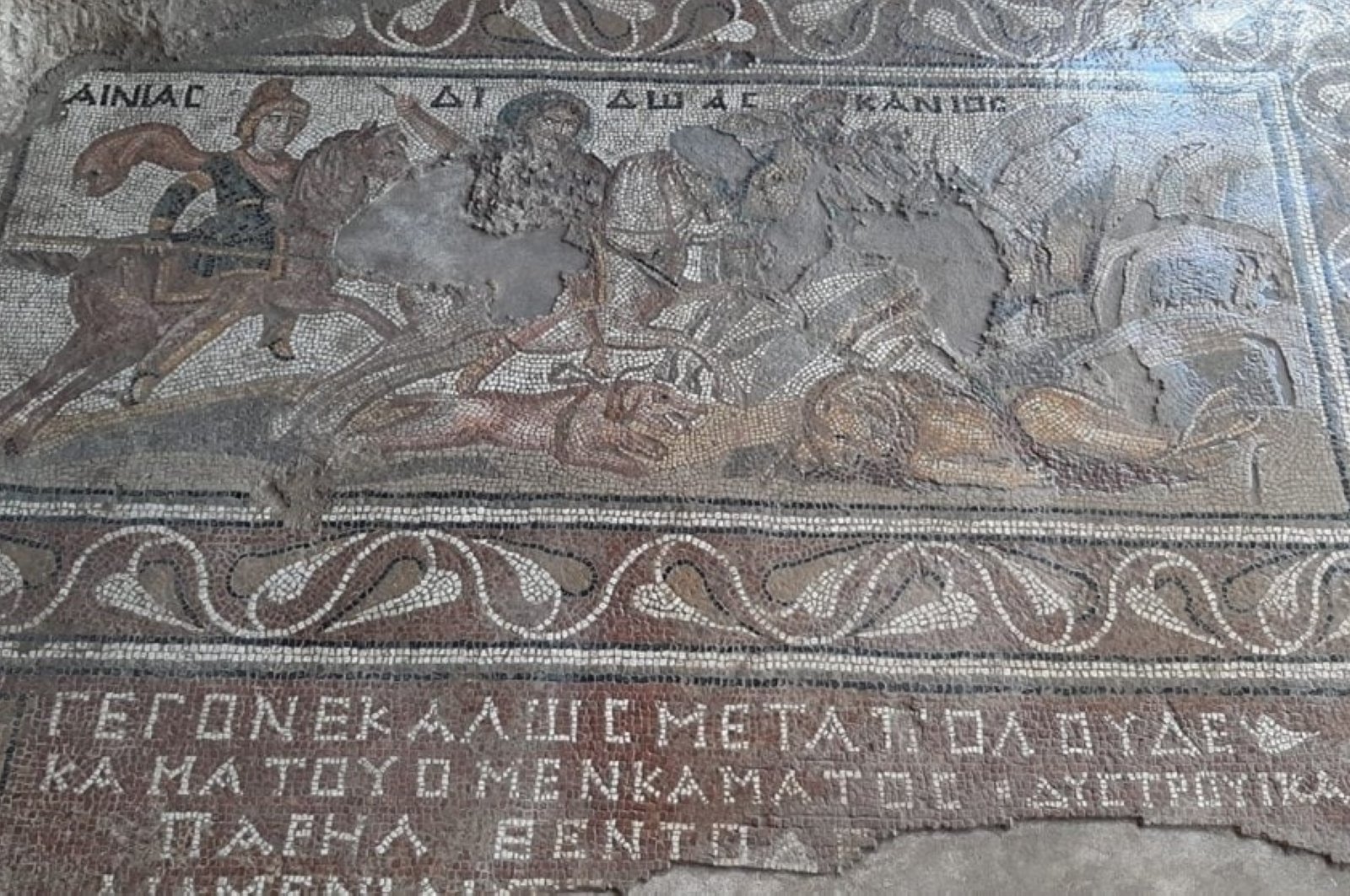 Mosaik tak tertandingi milik Pahlawan Perang Troya Aeneas ditemukan di Türkiye