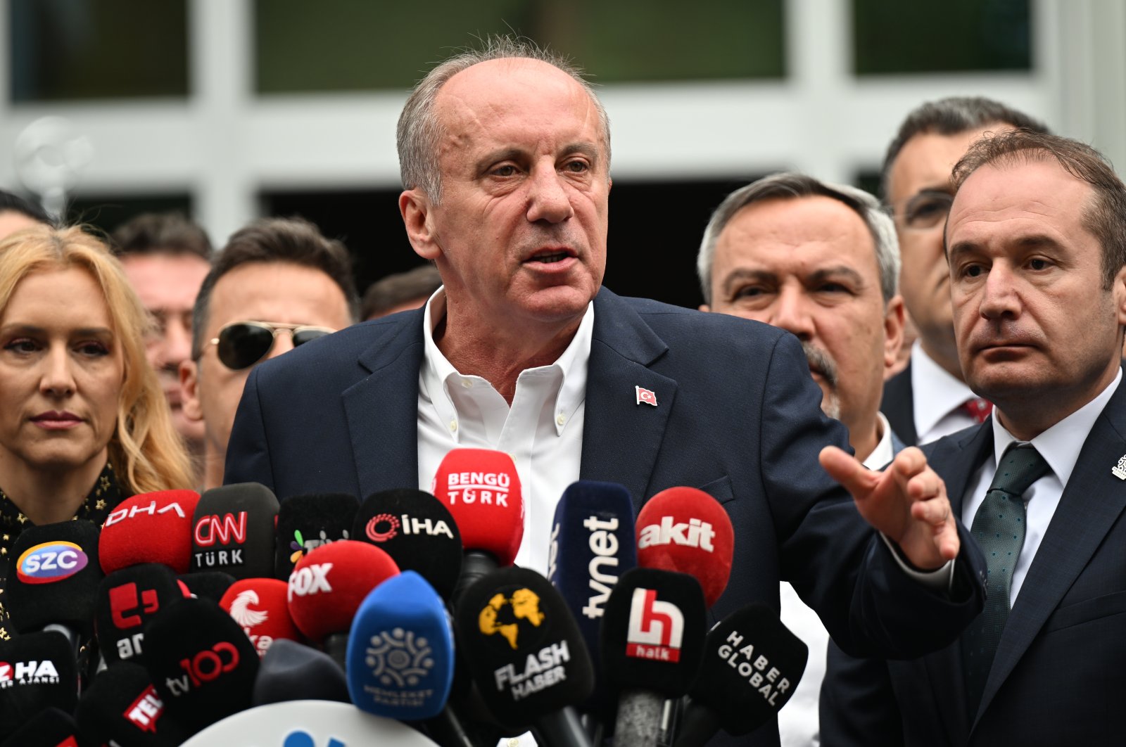 Muharrem Ince announces his decision to withdraw from the presidential race, in the capital Ankara, Türkiye, May 11, 2023. (AA Photo)