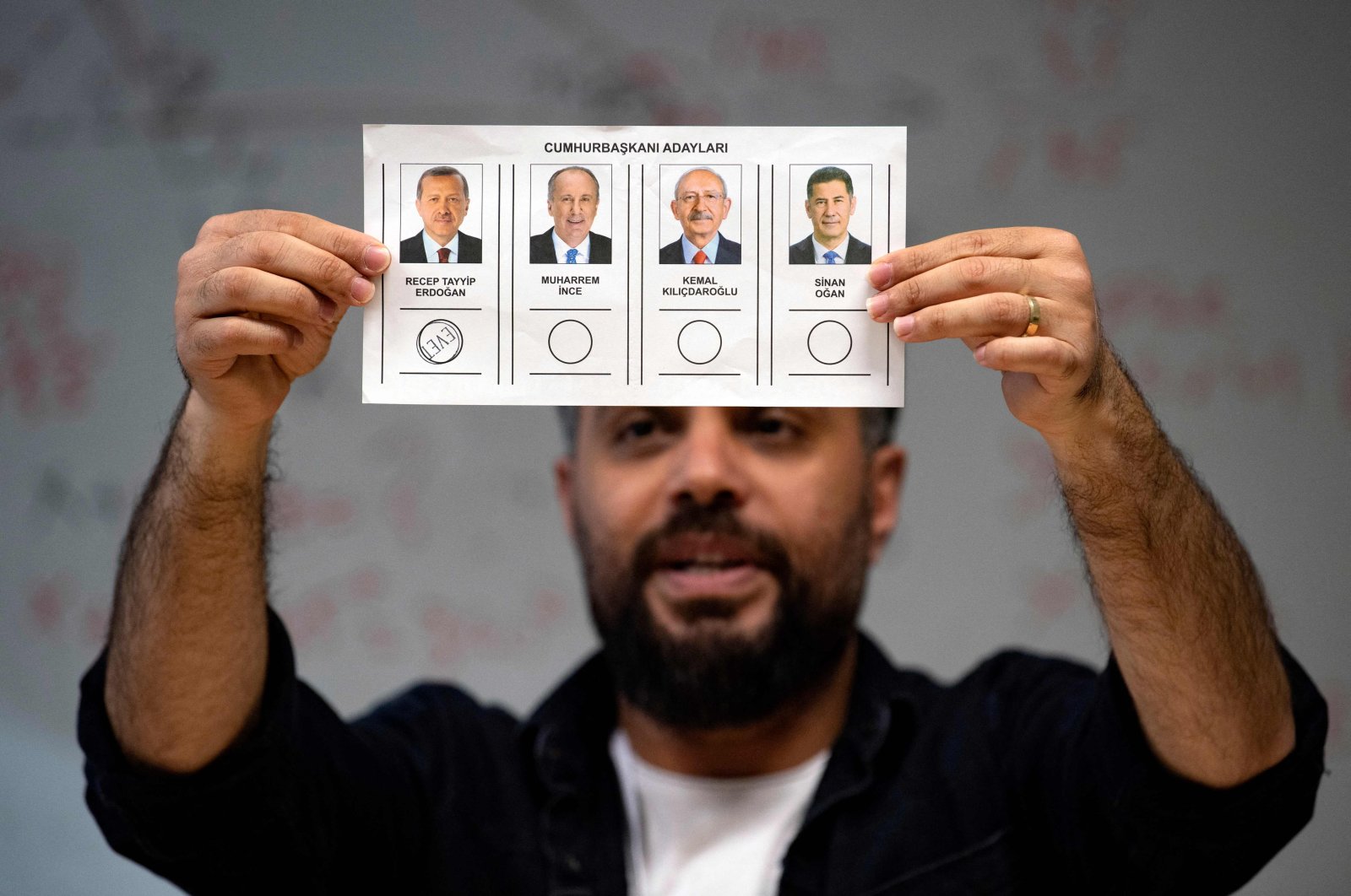 Election officials count ballots at a polling station in Istanbul, Türkiye, May 14, 2023. (AFP Photo)