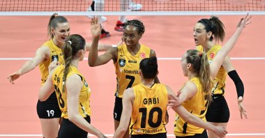 VakıfBank women&#039;s volleyball team celebrate after scoring against Turkish Airline at the VakıfBank Sports Complex, Istanbul, Türkiye, May 9, 2023. (AA Photo)