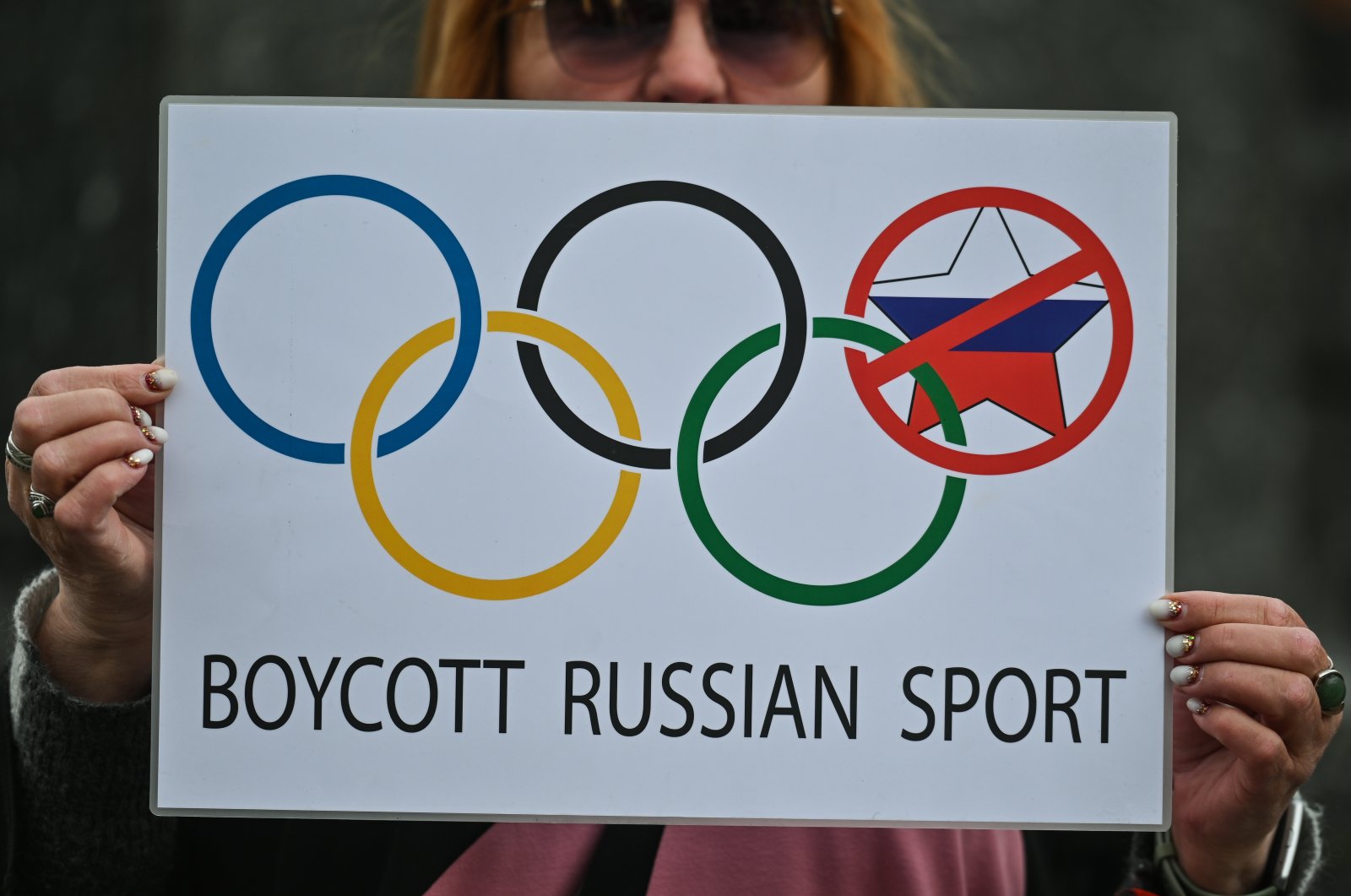 UE memperingatkan erosi kepercayaan IOC di tengah debat partisipasi Rusia