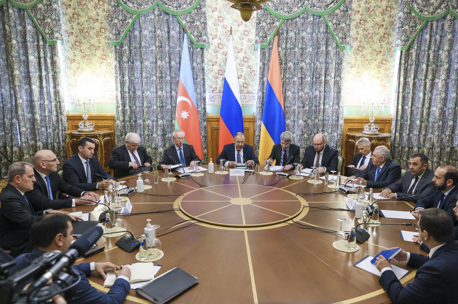 Menlu Rusia menjamu rekan-rekan Azerbaijan dan Armenia untuk pembicaraan