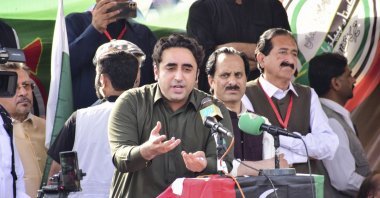 Pakistani Foreign Minister Bilawal Bhutto Zardari (C) speaks as he attends a protest against India for hosting in Srinagar the G20 Tourism meeting, in Bagh, Pakistani-administered Kashmir region, Pakistan, May 23, 2023. (EPA Photo)